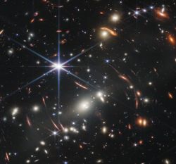 Тёмная материя Вселенной